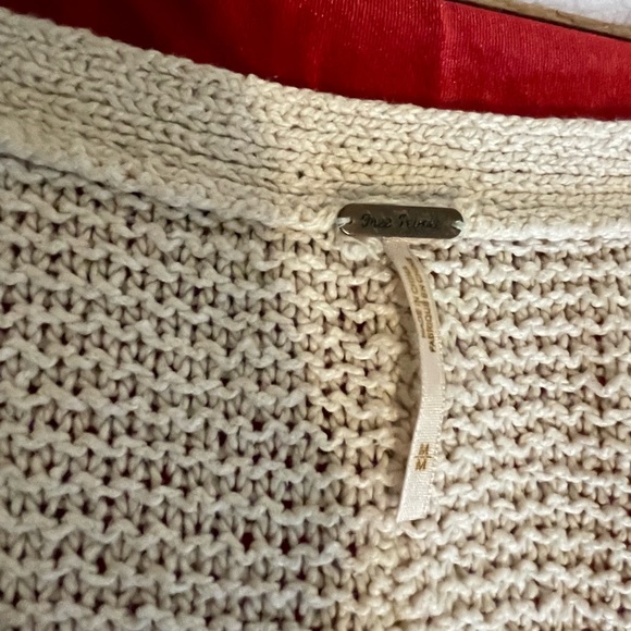 Free People oatmeal beige Knit V neck oversized slouchy off shoulder sweater m - Picture 9 of 14